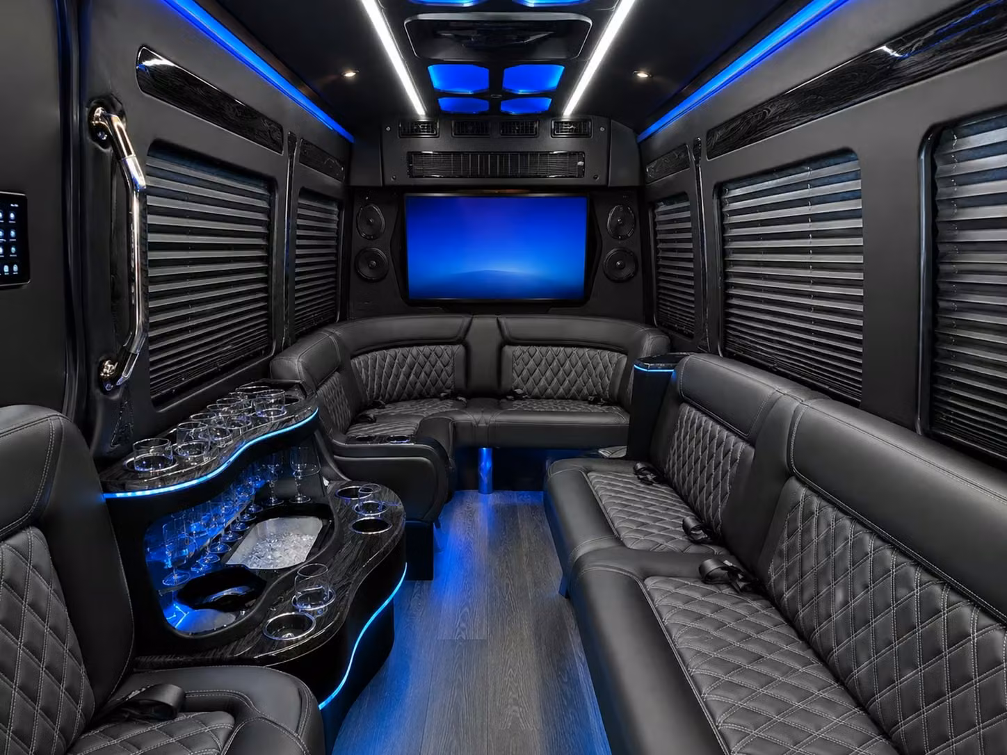 why jurupa valley couples choose coachbusjurupavalley com for wedding transportation